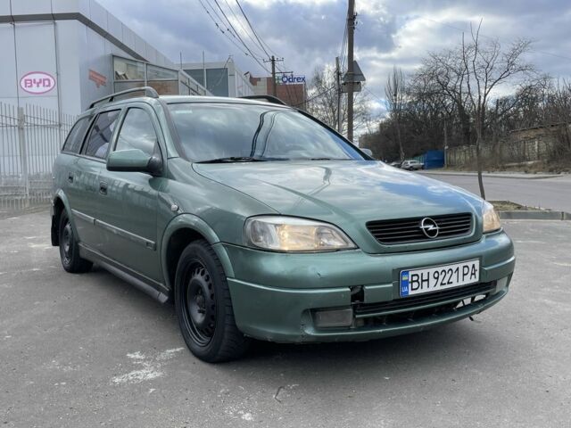 Зеленый Опель Астра, объемом двигателя 1.6 л и пробегом 330 тыс. км за 2050 $, фото 1 на Automoto.ua