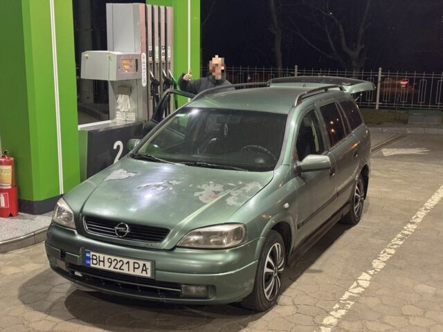 Зеленый Опель Астра, объемом двигателя 1.6 л и пробегом 313 тыс. км за 2000 $, фото 1 на Automoto.ua
