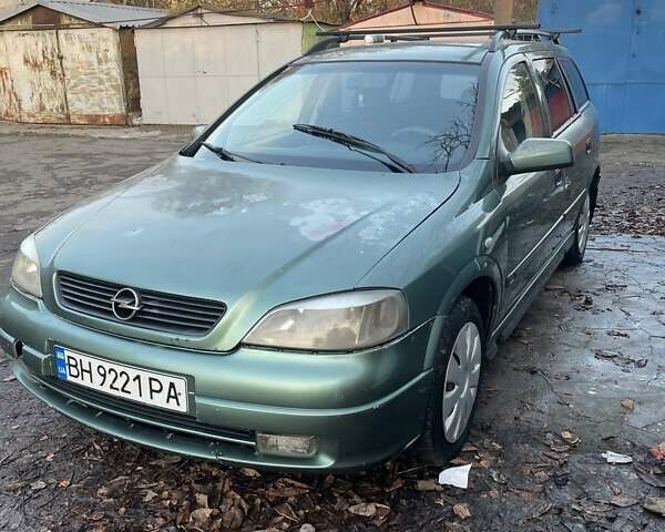 Зеленый Опель Астра, объемом двигателя 1.6 л и пробегом 227 тыс. км за 2100 $, фото 1 на Automoto.ua
