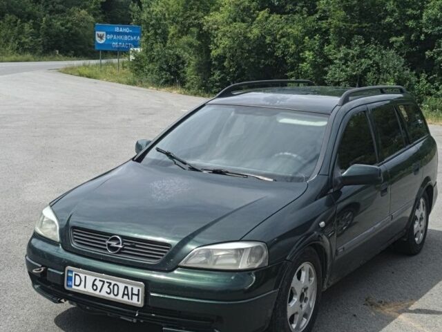 Зелений Опель Астра, об'ємом двигуна 2 л та пробігом 380 тис. км за 2701 $, фото 1 на Automoto.ua