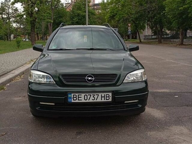 Зеленый Опель Астра, объемом двигателя 1.6 л и пробегом 270 тыс. км за 4500 $, фото 1 на Automoto.ua
