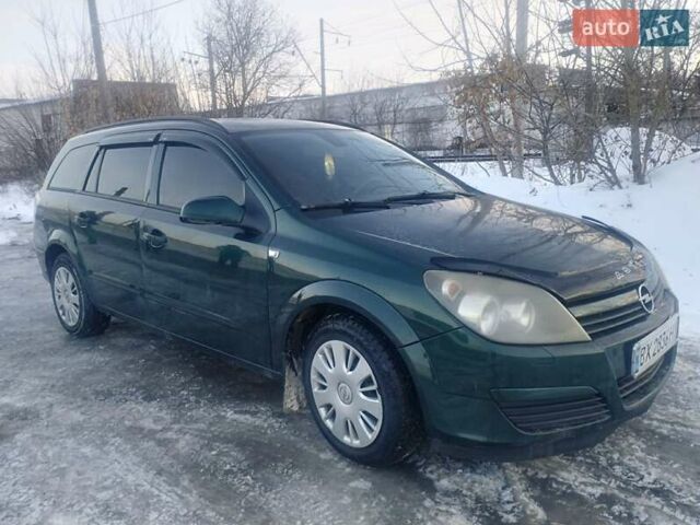 Зеленый Опель Астра, объемом двигателя 1.6 л и пробегом 318 тыс. км за 4000 $, фото 1 на Automoto.ua