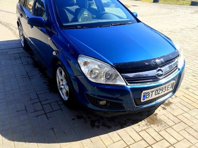 Зеленый Опель Астра, объемом двигателя 1.9 л и пробегом 279 тыс. км за 6300 $, фото 1 на Automoto.ua