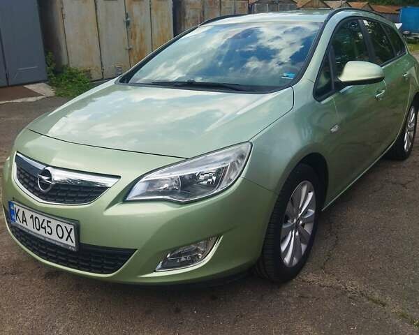 Зеленый Опель Астра, объемом двигателя 1.6 л и пробегом 204 тыс. км за 6600 $, фото 1 на Automoto.ua