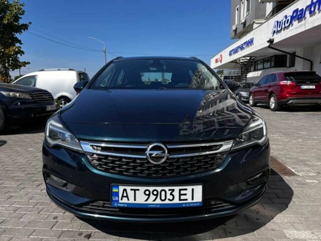 Зелений Опель Астра, об'ємом двигуна 1.6 л та пробігом 213 тис. км за 8800 $, фото 1 на Automoto.ua