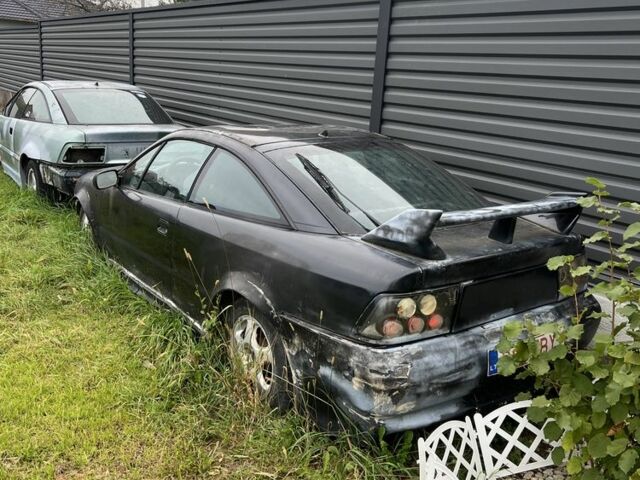 Зеленый Опель Калибра, объемом двигателя 0 л и пробегом 100 тыс. км за 1000 $, фото 1 на Automoto.ua