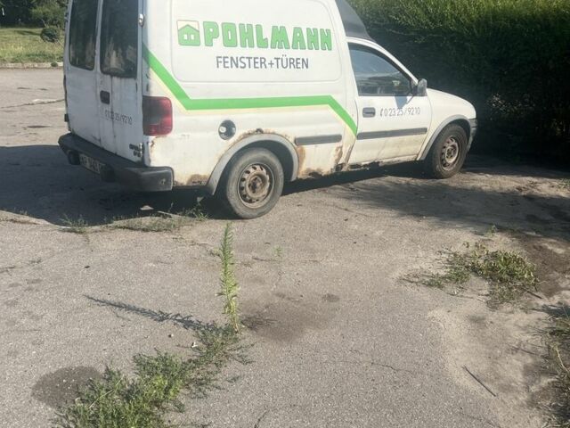 Білий Опель Кампо, об'ємом двигуна 1.7 л та пробігом 230 тис. км за 900 $, фото 1 на Automoto.ua