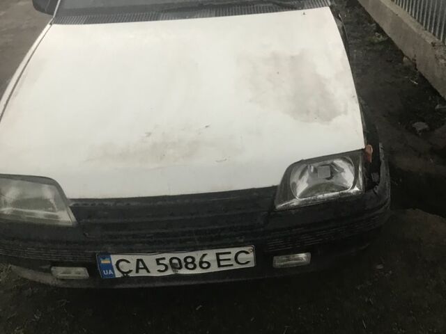 Білий Опель Каскада, об'ємом двигуна 1.7 л та пробігом 2 тис. км за 250 $, фото 1 на Automoto.ua