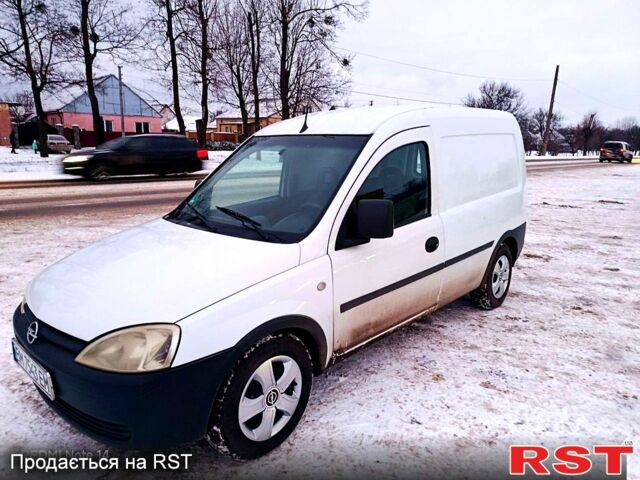 Білий Опель Комбо вант.-пас., об'ємом двигуна 1.2 л та пробігом 22400 тис. км за 2950 $, фото 1 на Automoto.ua