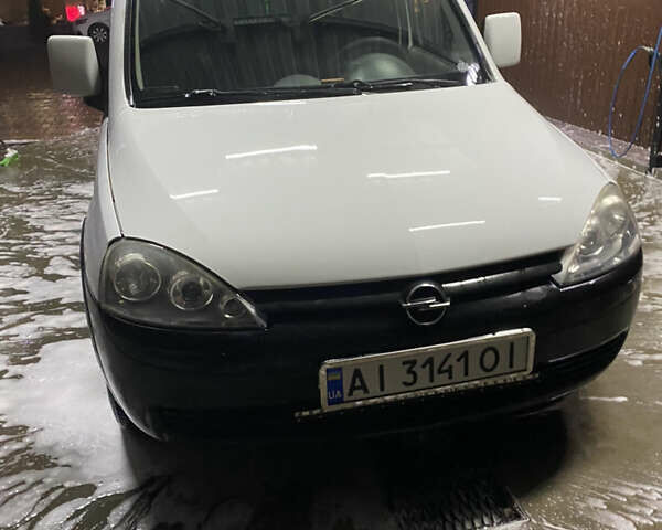 Білий Опель Комбо вант.-пас., об'ємом двигуна 1.3 л та пробігом 515 тис. км за 4000 $, фото 1 на Automoto.ua