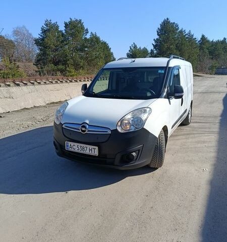Білий Опель Комбо вант.-пас., об'ємом двигуна 1.6 л та пробігом 274 тис. км за 6300 $, фото 1 на Automoto.ua