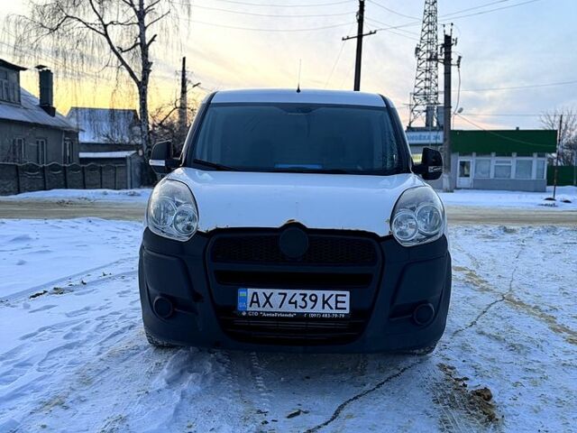 Білий Опель Комбо вант.-пас., об'ємом двигуна 1.2 л та пробігом 462 тис. км за 4000 $, фото 1 на Automoto.ua