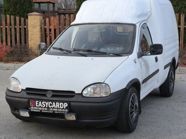 Білий Опель Комбо вант.-пас., об'ємом двигуна 0 л та пробігом 22 тис. км за 850 $, фото 1 на Automoto.ua