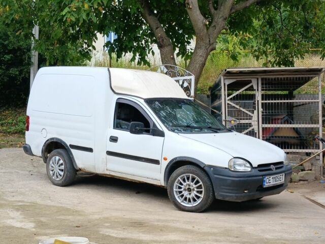 Білий Опель Комбо вант.-пас., об'ємом двигуна 1.7 л та пробігом 426 тис. км за 1200 $, фото 1 на Automoto.ua