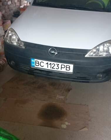 Білий Опель Комбо вант.-пас., об'ємом двигуна 1.25 л та пробігом 255 тис. км за 4300 $, фото 1 на Automoto.ua