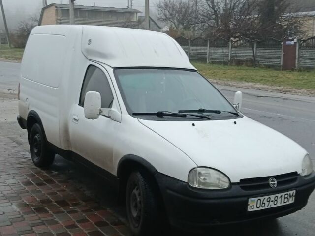 Білий Опель Комбо вант.-пас., об'ємом двигуна 1 л та пробігом 5 тис. км за 1150 $, фото 1 на Automoto.ua