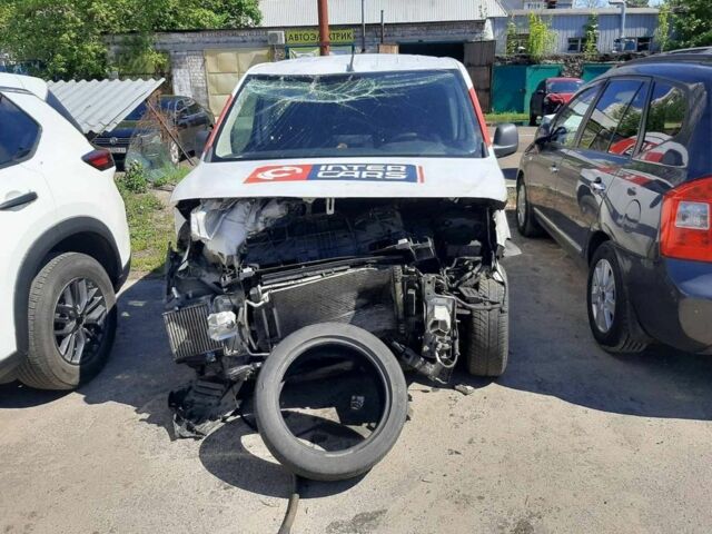 Білий Опель Комбо вант.-пас., об'ємом двигуна 1.5 л та пробігом 163 тис. км за 3252 $, фото 1 на Automoto.ua