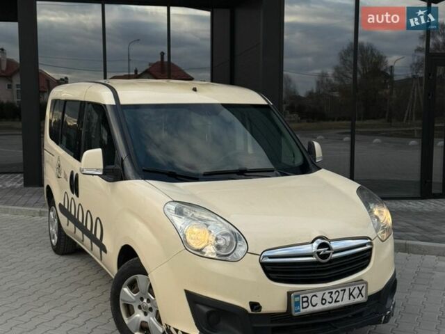 Бежевий Опель Комбо вант.-пас., об'ємом двигуна 1.6 л та пробігом 290 тис. км за 8300 $, фото 1 на Automoto.ua