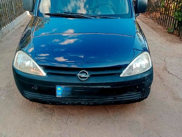 Опель Комбо груз.-пасс., объемом двигателя 1.7 л и пробегом 342 тыс. км за 2000 $, фото 1 на Automoto.ua