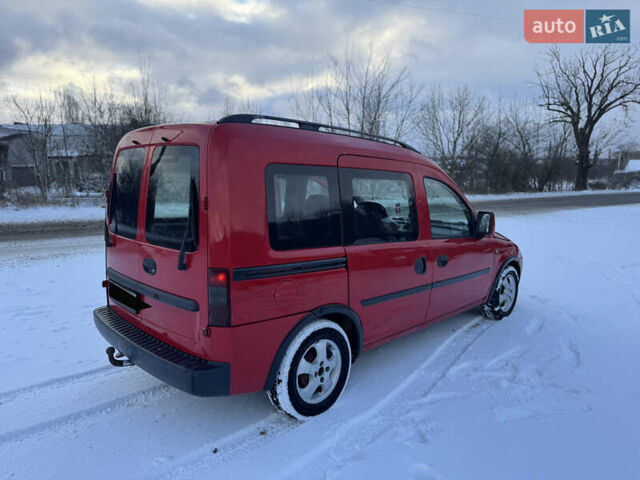 Опель Комбо вант.-пас., об'ємом двигуна 1.7 л та пробігом 222 тис. км за 2800 $, фото 1 на Automoto.ua