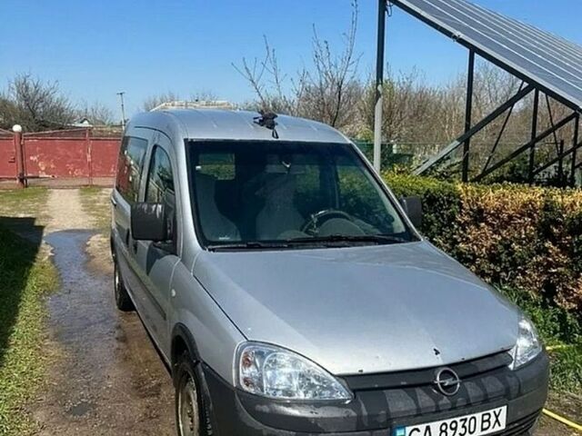 Опель Комбо вант.-пас., об'ємом двигуна 1.7 л та пробігом 418 тис. км за 3050 $, фото 1 на Automoto.ua