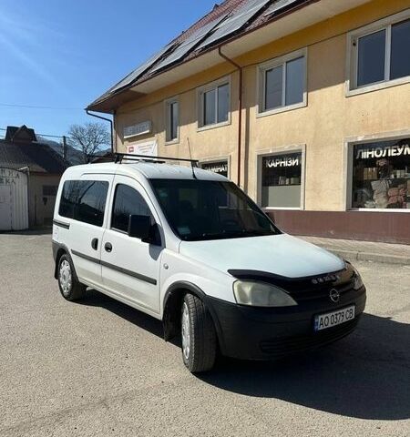Опель Комбо груз.-пасс., объемом двигателя 1.3 л и пробегом 323 тыс. км за 3500 $, фото 1 на Automoto.ua