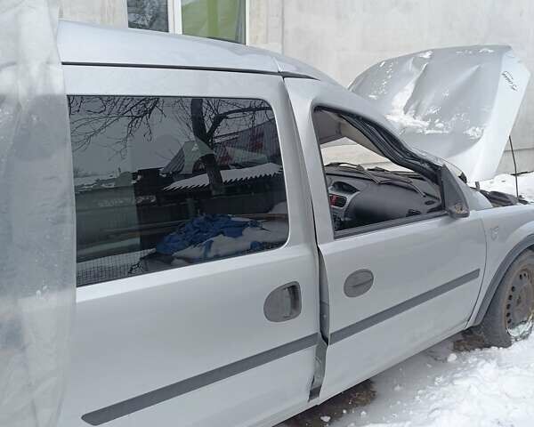 Опель Комбо вант.-пас., об'ємом двигуна 1.7 л та пробігом 165 тис. км за 1700 $, фото 1 на Automoto.ua