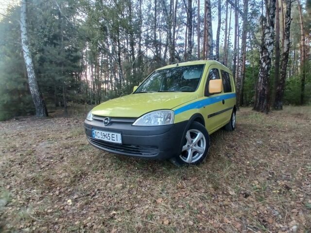 Жовтий Опель Комбо вант.-пас., об'ємом двигуна 0 л та пробігом 303 тис. км за 2550 $, фото 1 на Automoto.ua