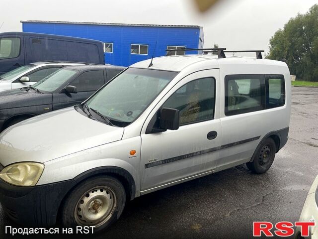 Сірий Опель Комбо вант.-пас., об'ємом двигуна 1.7 л та пробігом 404 тис. км за 3000 $, фото 1 на Automoto.ua