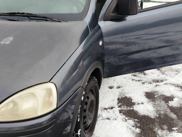 Сірий Опель Комбо вант.-пас., об'ємом двигуна 0 л та пробігом 410 тис. км за 1700 $, фото 1 на Automoto.ua