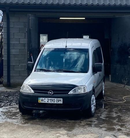 Сірий Опель Комбо вант.-пас., об'ємом двигуна 1.7 л та пробігом 380 тис. км за 2570 $, фото 1 на Automoto.ua