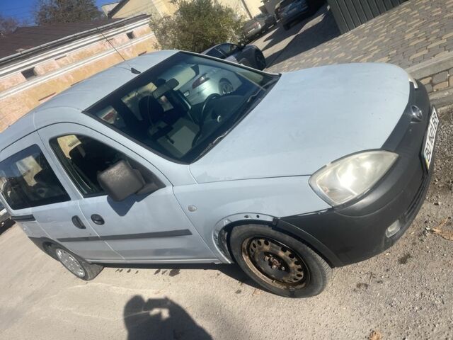 Сірий Опель Комбо вант.-пас., об'ємом двигуна 1.7 л та пробігом 244 тис. км за 4300 $, фото 1 на Automoto.ua