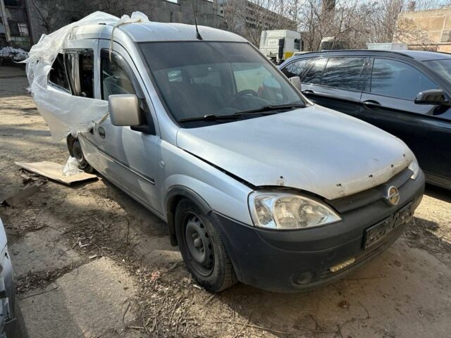 Сірий Опель Комбо вант.-пас., об'ємом двигуна 1.3 л та пробігом 175 тис. км за 1700 $, фото 1 на Automoto.ua