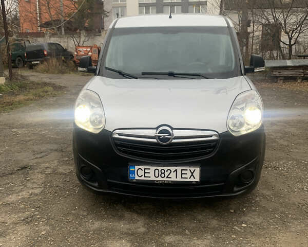 Серый Опель Комбо груз.-пасс., объемом двигателя 1.6 л и пробегом 350 тыс. км за 8100 $, фото 1 на Automoto.ua