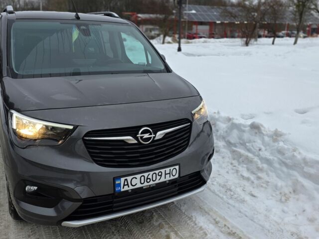 Серый Опель Комбо груз.-пасс., объемом двигателя 1.5 л и пробегом 76 тыс. км за 21000 $, фото 1 на Automoto.ua