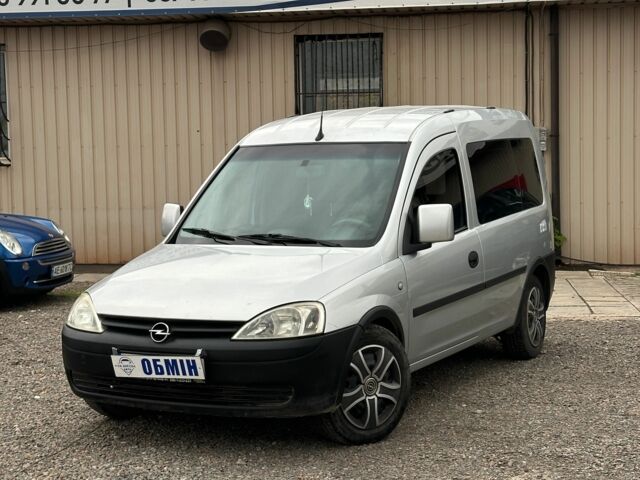 Опель Комбо вант.-пас. 2008 у Кривому Розі на Automoto.ua Сірий Опель Комбо вант.-пас., об'ємом двигуна 1.7 л та пробігом 230 тис. км за 4700 $, фото 1 на Automoto.ua