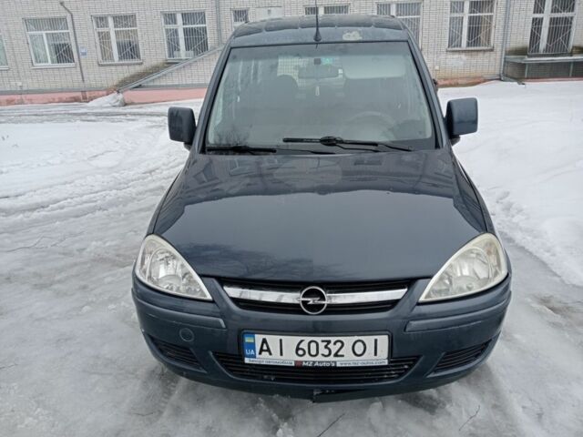 Сірий Опель Комбо вант.-пас., об'ємом двигуна 1.6 л та пробігом 345 тис. км за 3800 $, фото 1 на Automoto.ua