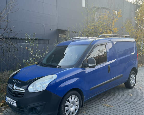 Синій Опель Комбо вант.-пас., об'ємом двигуна 1.6 л та пробігом 364 тис. км за 5500 $, фото 1 на Automoto.ua