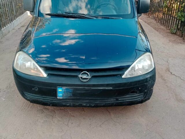 Синий Опель Комбо груз.-пасс., объемом двигателя 0 л и пробегом 352 тыс. км за 2000 $, фото 1 на Automoto.ua