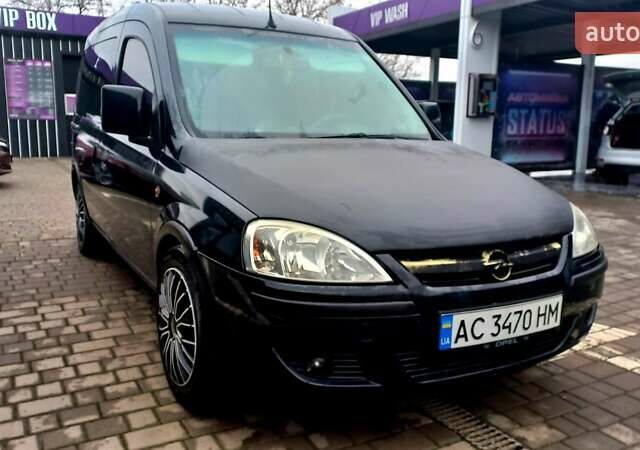 Синій Опель Комбо вант.-пас., об'ємом двигуна 1.4 л та пробігом 240 тис. км за 2999 $, фото 1 на Automoto.ua