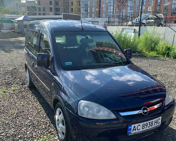 Синій Опель Комбо вант.-пас., об'ємом двигуна 1.25 л та пробігом 195 тис. км за 4150 $, фото 1 на Automoto.ua