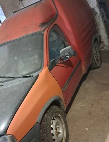 Оранжевый Опель Комбо груз.-пасс., объемом двигателя 1.7 л и пробегом 320 тыс. км за 1250 $, фото 1 на Automoto.ua