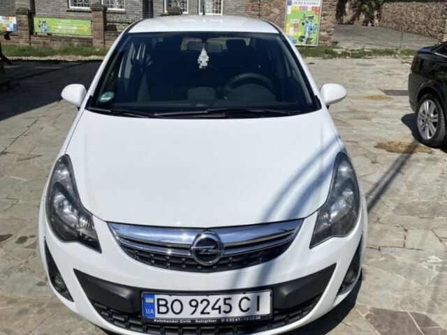 Білий Опель Корса, об'ємом двигуна 1.25 л та пробігом 238 тис. км за 5900 $, фото 1 на Automoto.ua