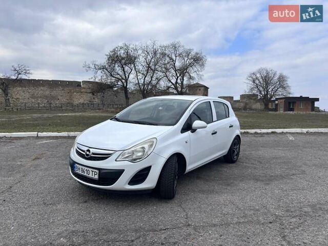 Білий Опель Корса, об'ємом двигуна 1.23 л та пробігом 181 тис. км за 4700 $, фото 1 на Automoto.ua
