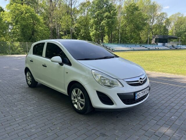 Білий Опель Корса, об'ємом двигуна 1.2 л та пробігом 266 тис. км за 4500 $, фото 1 на Automoto.ua