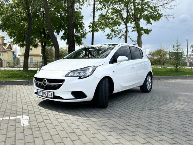 Білий Опель Корса, об'ємом двигуна 1.25 л та пробігом 138 тис. км за 7200 $, фото 1 на Automoto.ua