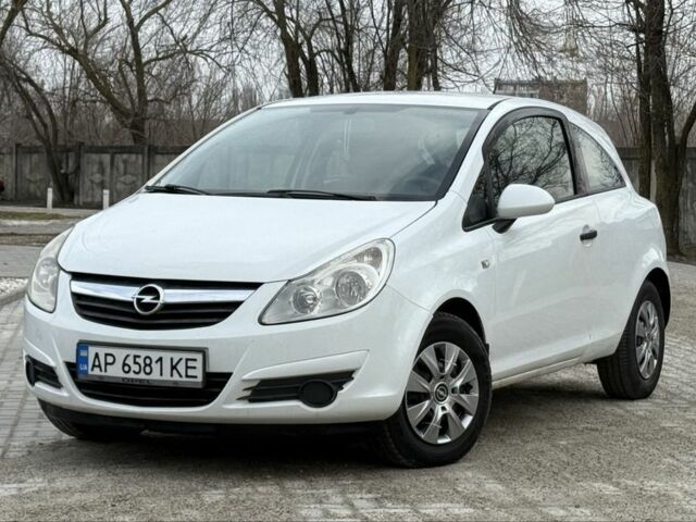 Белый Опель Корса, объемом двигателя 1.2 л и пробегом 224 тыс. км за 4300 $, фото 1 на Automoto.ua