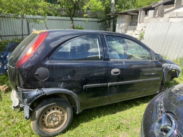 Черный Опель Корса, объемом двигателя 1 л и пробегом 180 тыс. км за 477 $, фото 1 на Automoto.ua