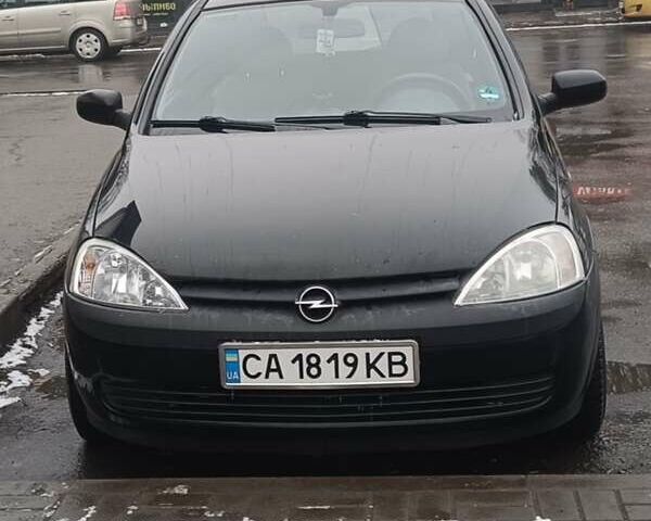 Черный Опель Корса, объемом двигателя 0.97 л и пробегом 214 тыс. км за 3300 $, фото 1 на Automoto.ua