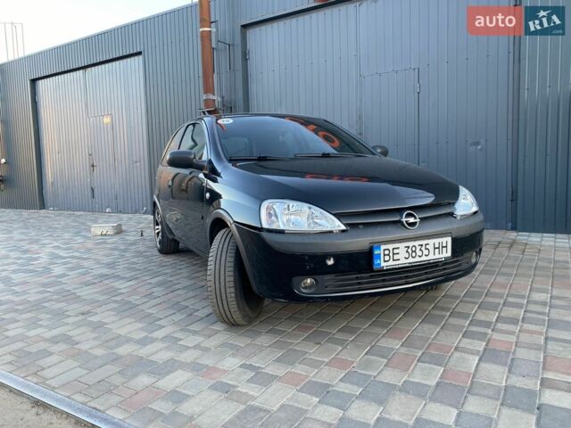 Черный Опель Корса, объемом двигателя 1.2 л и пробегом 280 тыс. км за 2800 $, фото 1 на Automoto.ua